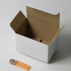 スティック状サプリメント梱包用ダンボール箱 | 137×92×94mmでB式底組タイプの箱