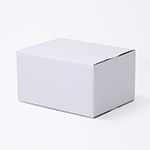 底面B4対応の白色ダンボール箱。通販商品の発送に便利なサイズです。 | かき氷器の梱包にも 3