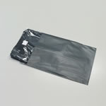 耐熱・防水、粘着テープ付きのメール便対応ビニール袋(A4サイズ) 1