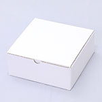 ワイドアングル梱包用ダンボール箱 | 189×189×69mmでB式底組タイプの箱 1