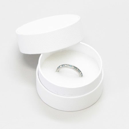 丸型かぶせ蓋型アクセサリーケース(指輪・リング他)白-Sサイズ