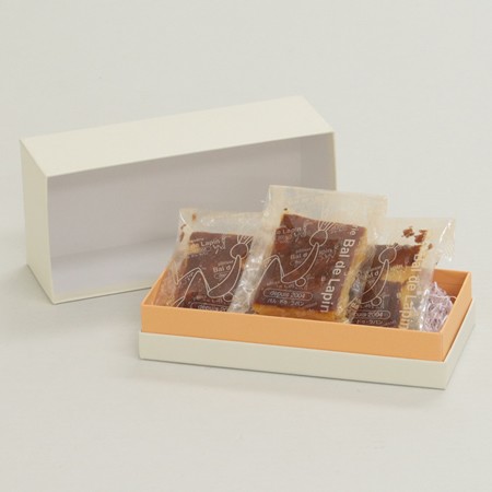 パウンドケーキなど焼き菓子のギフトに最適な白色箱【S】