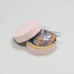 丸型かぶせ蓋付スイーツギフト用BOX(パイ・バウムクーヘン他)ピンク-Sサイズ
