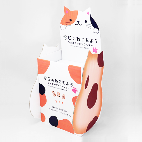 猫型のお菓子用展示台