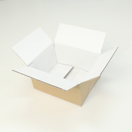 箱の内側が白色の宅配50サイズ対応箱 | 宅配サイズ60(212×172×102(深さ 
