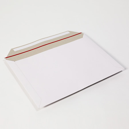 【送料無料】直輸入特価。メール便に対応した角2サイズの厚紙封筒