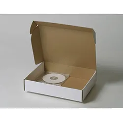 美術品や建築部材サンプルの梱包にも使われる箱