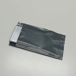耐熱・防水、粘着テープ付きのメール便対応ビニール袋(B5サイズ) 3