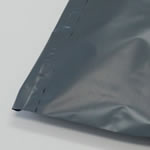 耐熱・防水、粘着テープ付きの宅配便対応ビニール袋(B3サイズ) 3
