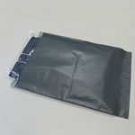 耐熱・防水、粘着テープ付きの宅配便対応ビニール袋(A2サイズ) 1