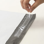 封かんテープ付きの宅配便対応ビニール袋（B5サイズ・白） 3