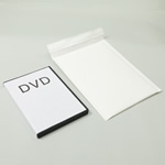 DVDが入る。内側に緩衝材が付いた白色の封筒（テープ付き） 2