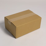特殊フィルムが商品を守る。挟むだけで簡単に梱包できる80サイズ箱 6