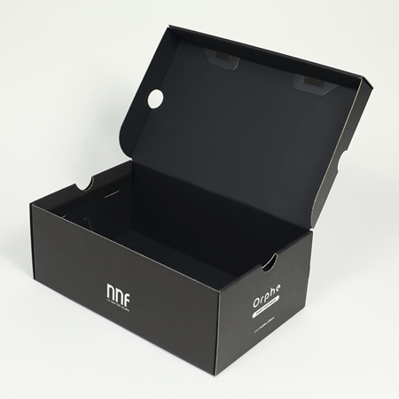 段ボール一箱分！ワールドミュージックCDセット 段ボール一箱分！ワールドミュージックCDセット 段ボール一箱分