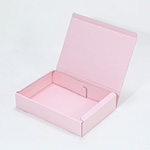 アパレルショップの夏のスペシャルボックスのオリジナル製作 | 両面カラーダンボール(ピンク) 3