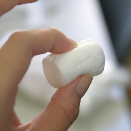 発泡素材のクッション材。作業性の良い小袋タイプ(ハイタッチ 発泡素材のクッション材。作業性の良い小袋タイプ(ハイタッチ