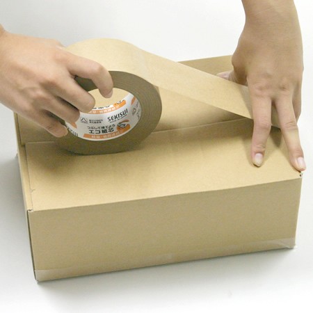 ダンボール梱包用テープとして定番のクラフトテープ50巻ケース買い 梱包材 緩衝材通販の アースダンボール ダンボール梱包用テープとして定番のクラフトテープ50巻ケース買い 梱包材 緩衝材通販の アースダンボール