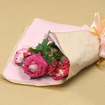 バッグや靴、花のブーケなどに。色薄葉紙(ピンク) 3