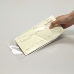 簡単封緘OPP袋。テープ付透明封筒（長3サイズ） 1