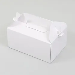 カットケーキが3~4個入る、持ち手の付いたサイドオープン型テイクアウトBOX
