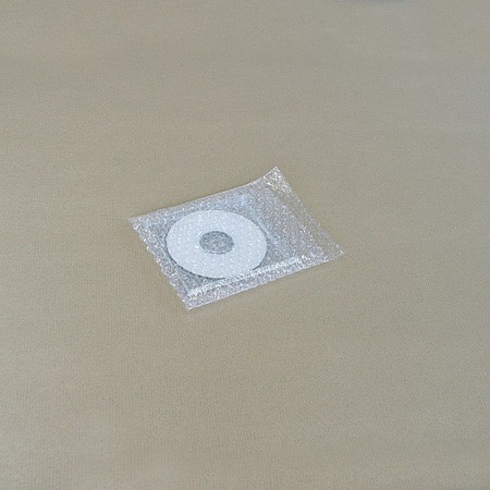 CDサイズのクッション袋(エアキャップ袋内粒)